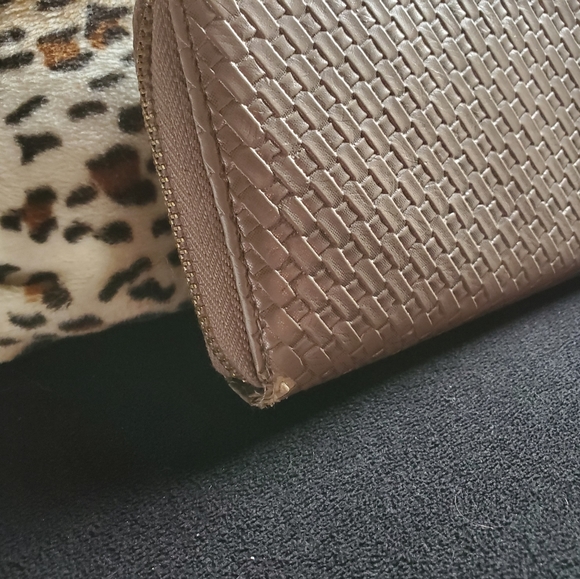 Wallet - Picture 4 of 7